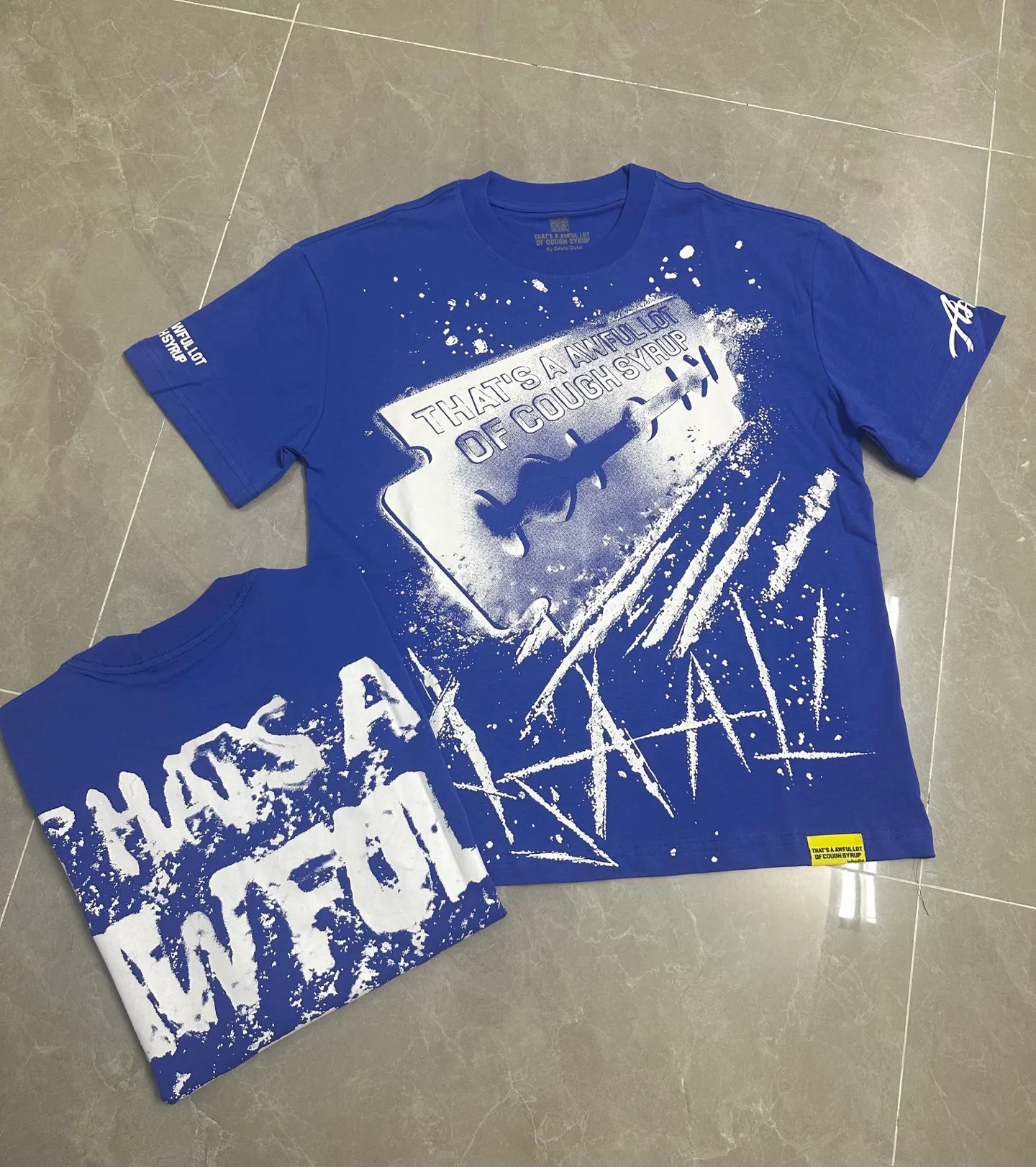 #kleinblue｜That's A AWFUL LOT OF COUGH SYRUP In Stock Real shot American simple trendy brand loose casual T-shirt Fabric (fabric): 32 counts Weight combed double yarn pure cotton Sizes (size): S-M L X L Color (colour): Klein Blue